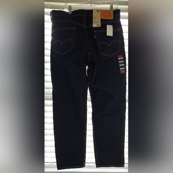 Levi's Dark Wash 550 Relaxed Fit Tapered Leg Jeans NWT - Picture 3 of 8